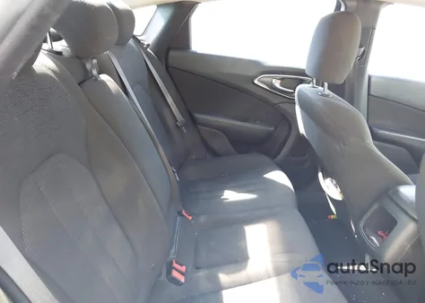 2016 Chrysler 200 Limited z USA, uszkodzony, nr VIN 1C3CCCAB5GN157272